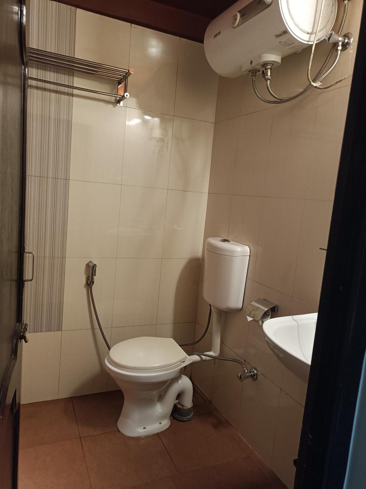 Hotel Serene Shillong Eksteriør bilde
